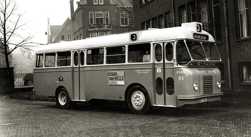 Автобус DAF Domburg с моторным отсеком в стиле выдвижного ящика