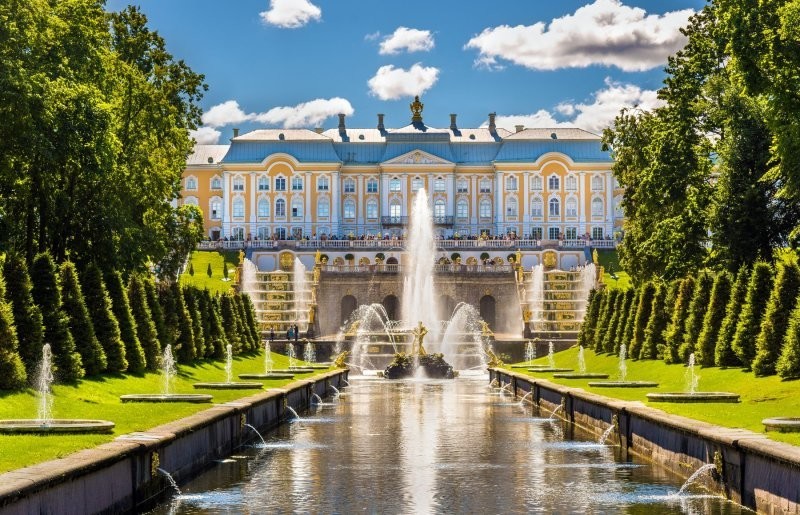 Большой дворец в Петергофе