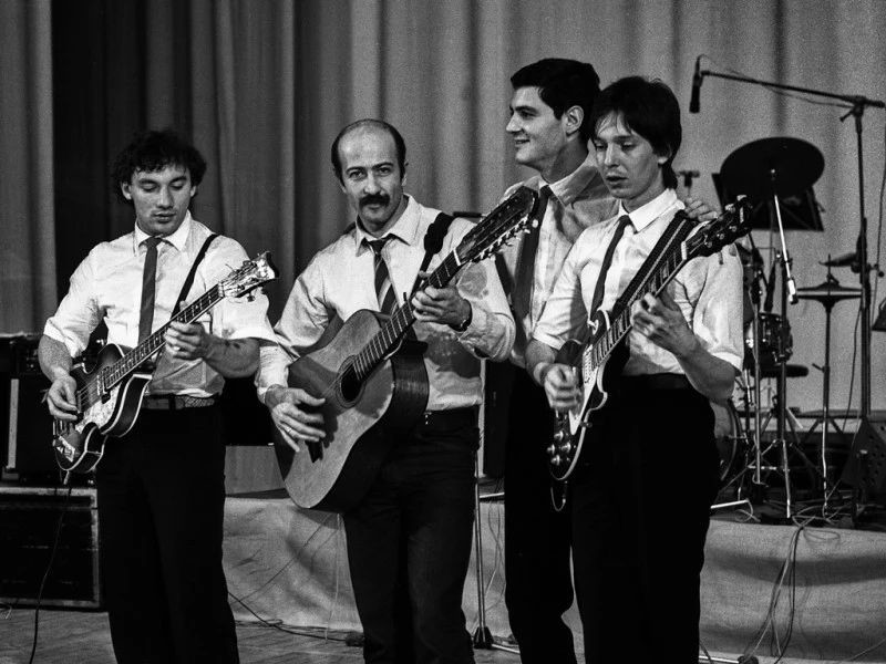Александр Розенбаум и группа "Секрет" в 1985 году