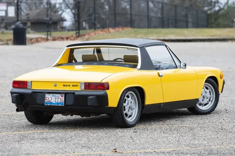 Паршивая овца: классический Porsche 914