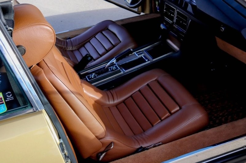 Citroen SM: редкий экземпляр с двигателем Maserati