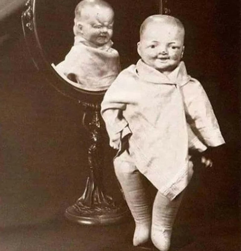 Кукла с двойным лицом. 1920 год. Такую лучше держать от детей подальше
