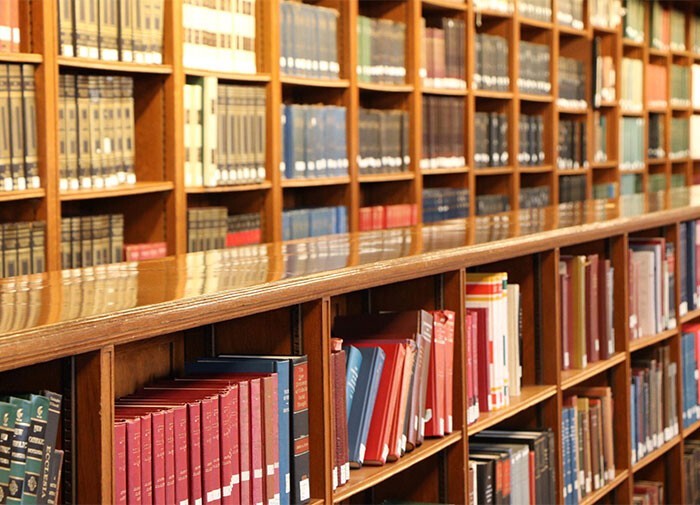 24. Общественных библиотек в США намного больше, чем "Макдоналдсов"