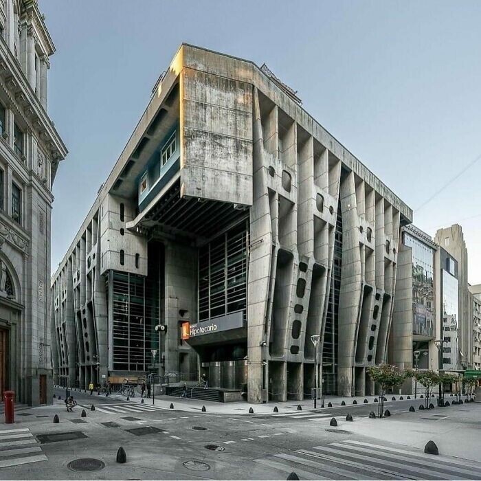 4. Штаб-квартира Bank of London and South America в Буэнос-Айресе, Аргентина. 1966 г.