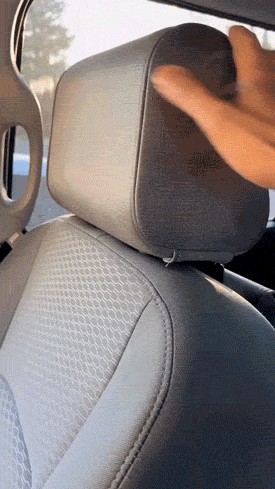 Храните яйца в подголовниках