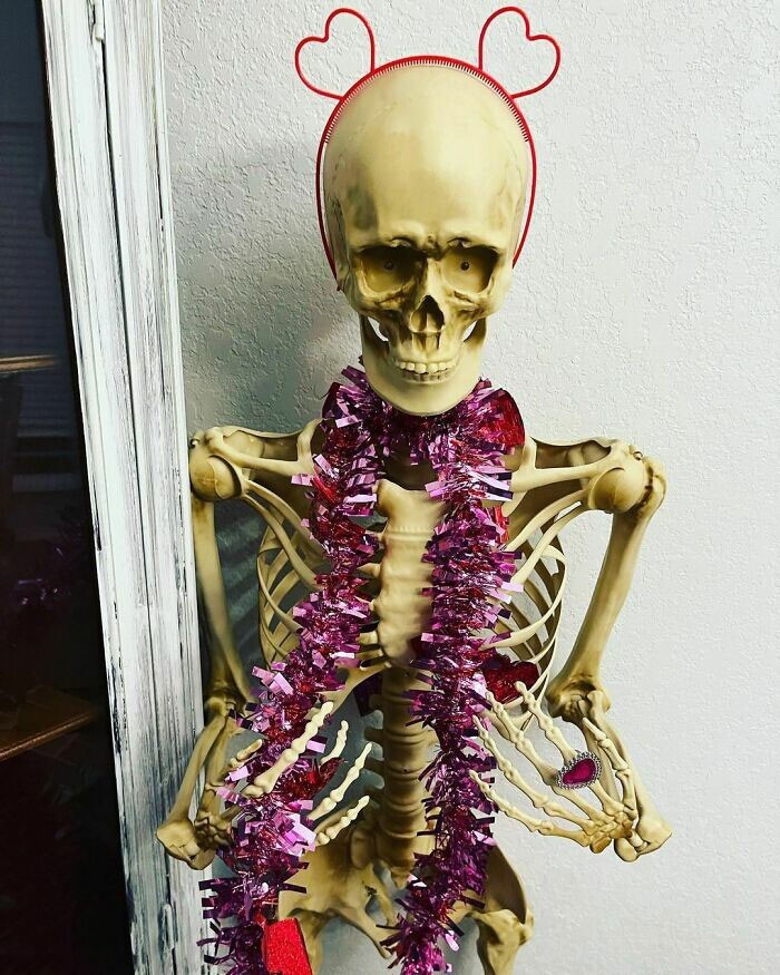 "Мой скелет тоже готов к вашему Дню Валентина"