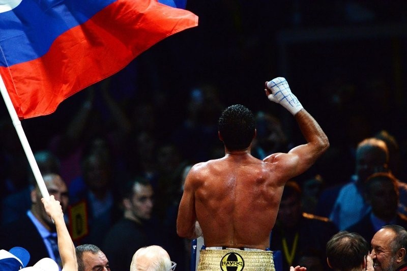 Сборная США по боксу отказалась от участия в ЧМ из-за допуска россиян с флагом и гимном