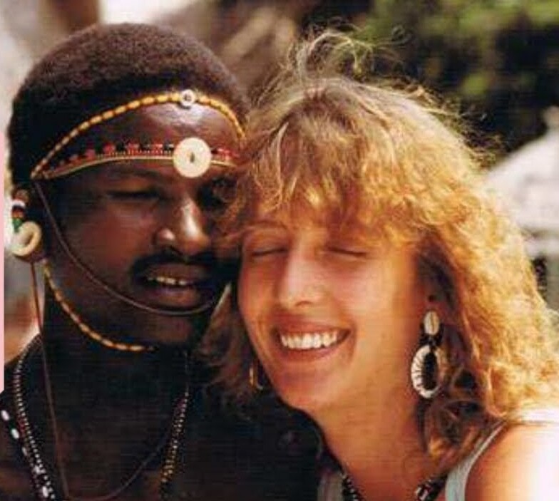 Белокожая масаи: чем закончилась любовь швейцарской бизнес-леди и чернокожего африканского дикаря