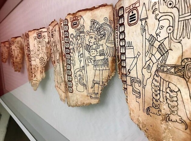 4. Кодекс майя в Мексике - это рукопись, созданная между 1021 и 1154 годами н.э., в ней описано движение планеты Венера