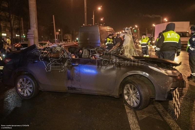 Смертельное ДТП. 3 человека погибли на Варшавском шоссе в Москве