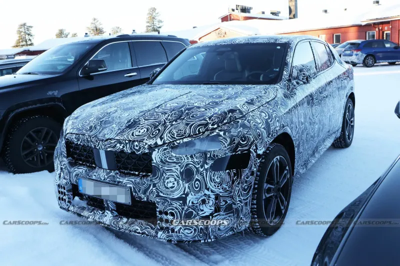 Рассекречен салон автомобиля BMW X2 следующего поколения