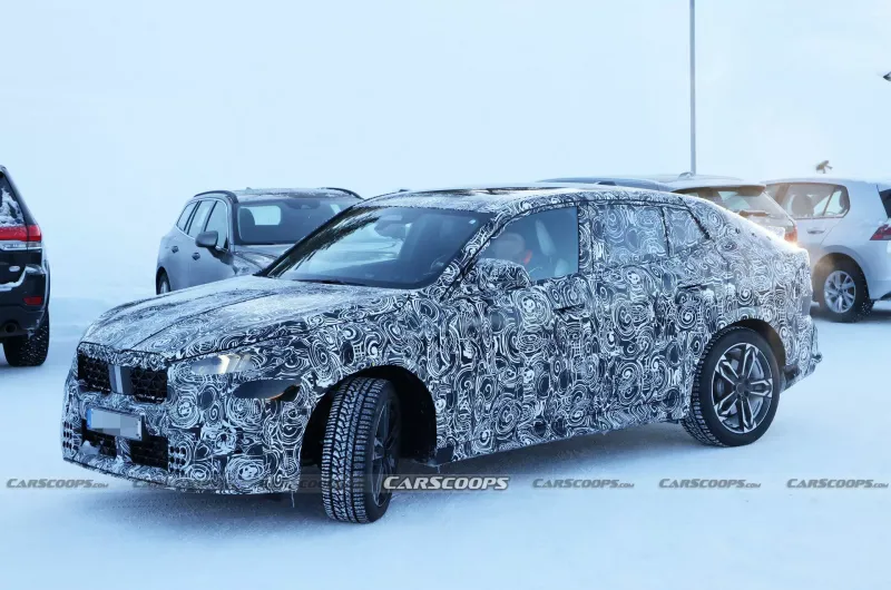 Рассекречен салон автомобиля BMW X2 следующего поколения