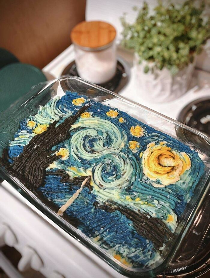 Испекла торт по картине "Звездное небо", как давно мечтала"