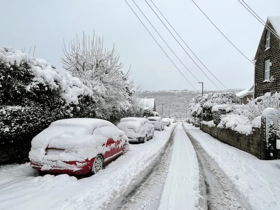 Великобританию накрыл снежный шторм "Лариса"