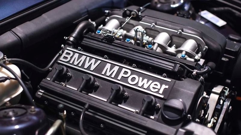 Шикарное купе-кабриолет BMW M3 Е30 продали за 102 000 $