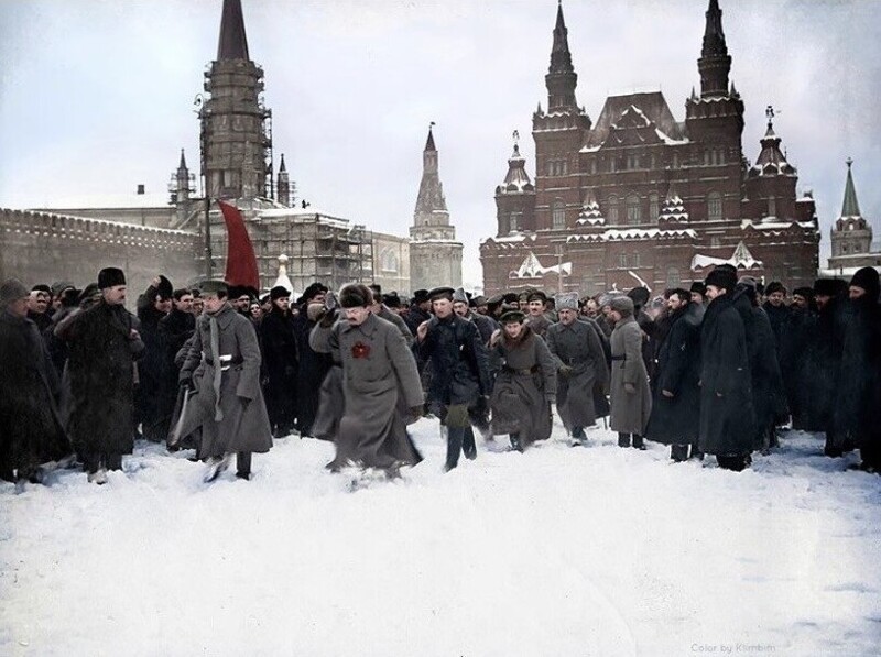 Лев Троцкий на Красной площади , 1920 год
