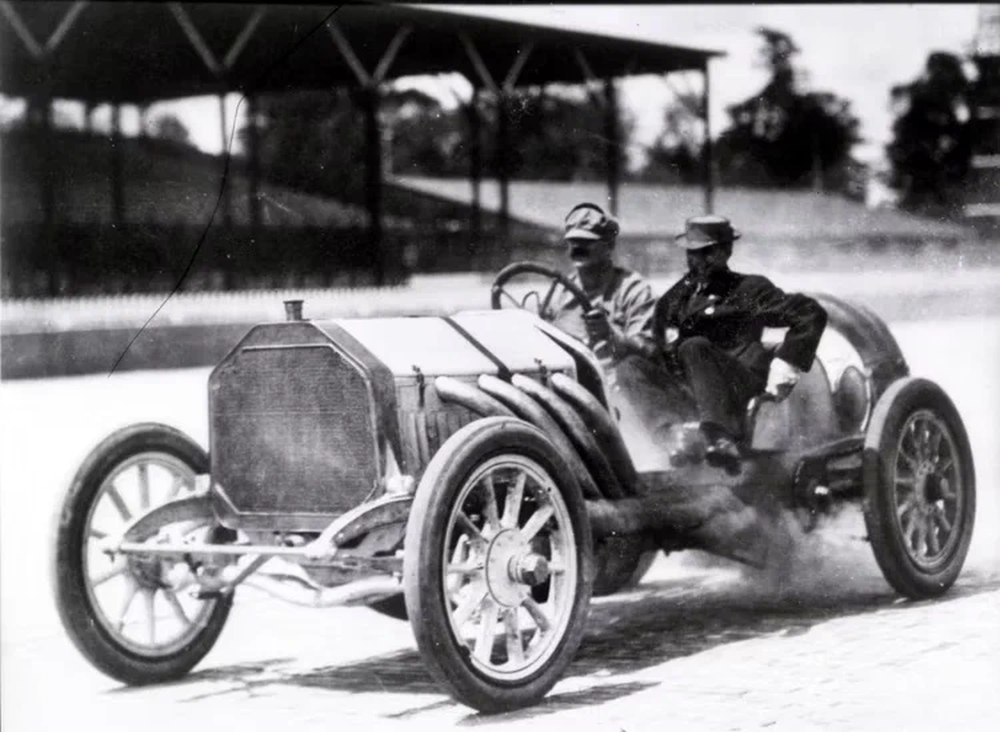 1909 Model 16B Racers