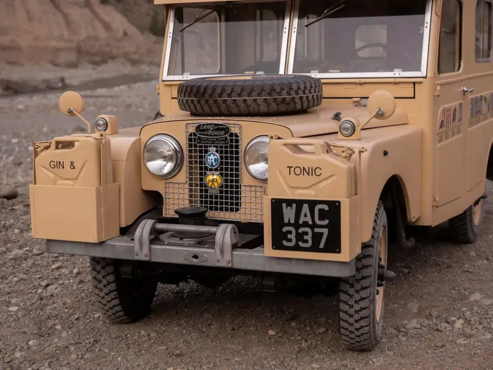 Land Rover The Grizzly Torque 1957 - раритетный кемпер был полностью восстановлен
