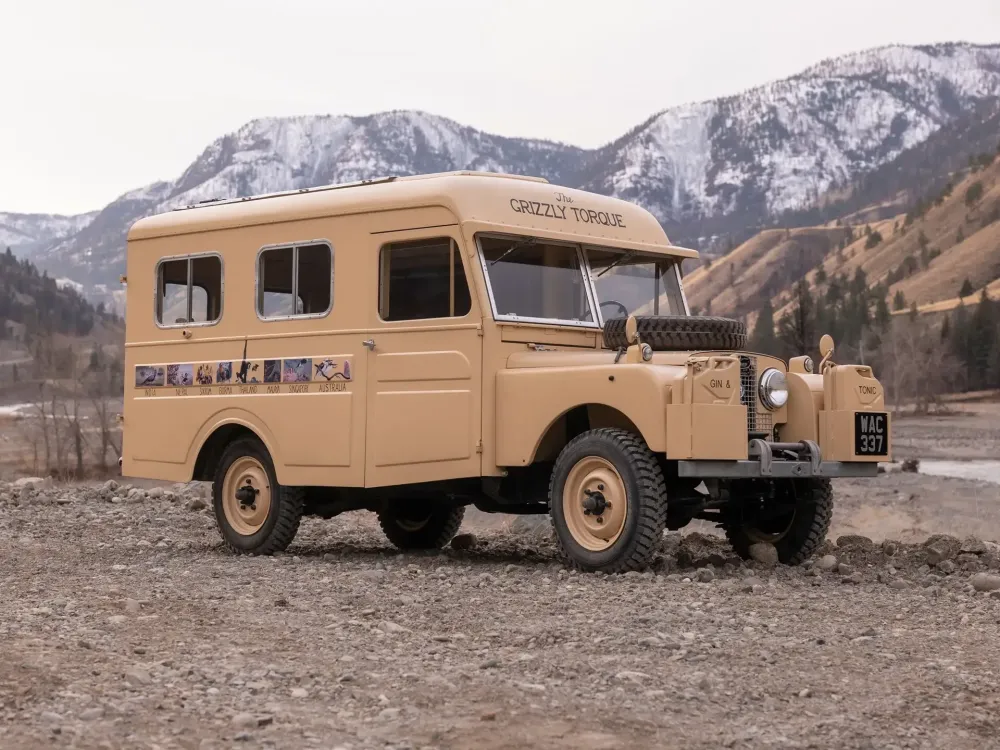Land Rover The Grizzly Torque 1957 - раритетный кемпер был полностью восстановлен