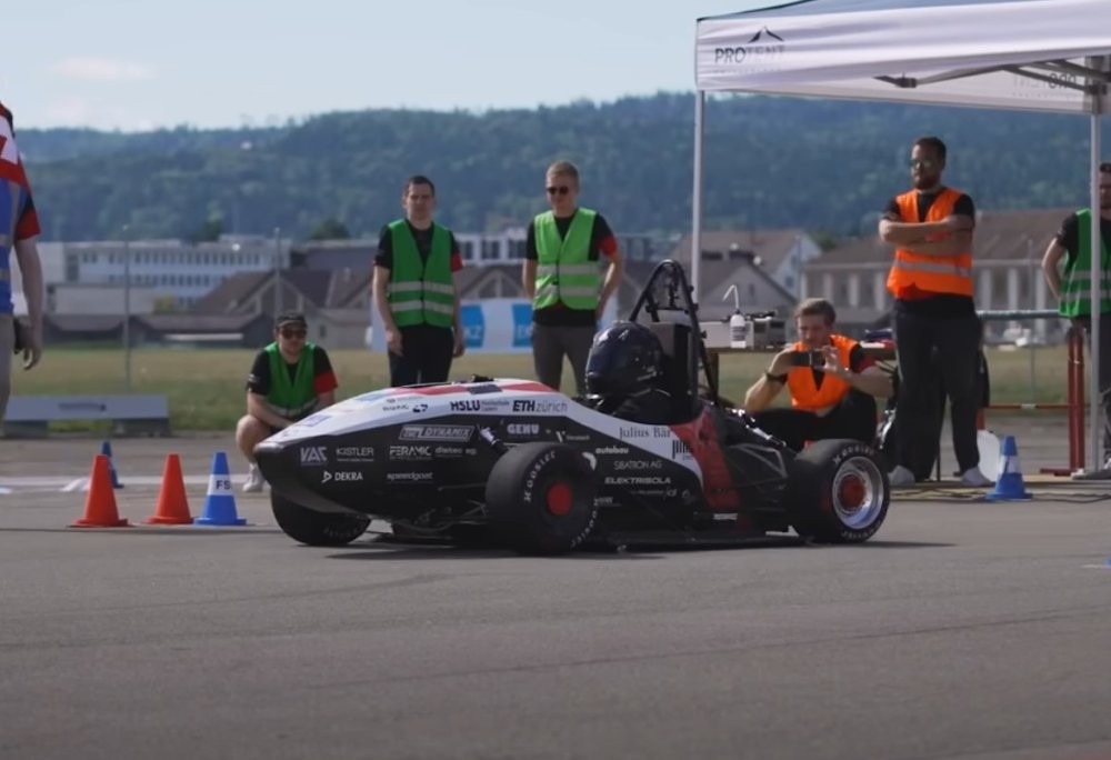 Студенты создали электромобиль с разгоном до 100 км/ч за 0,96 секунды 