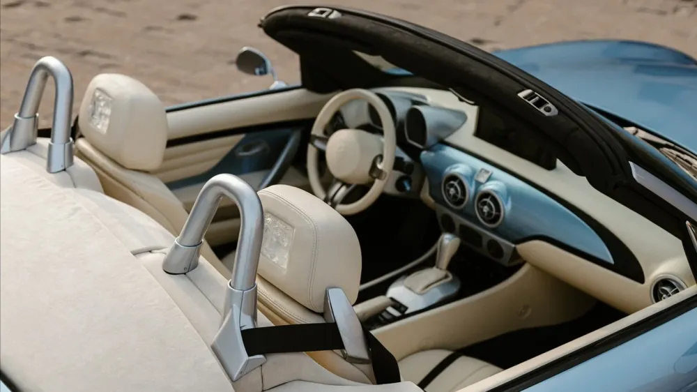 Старый BMW Z4 превратили в роскошный родстер 