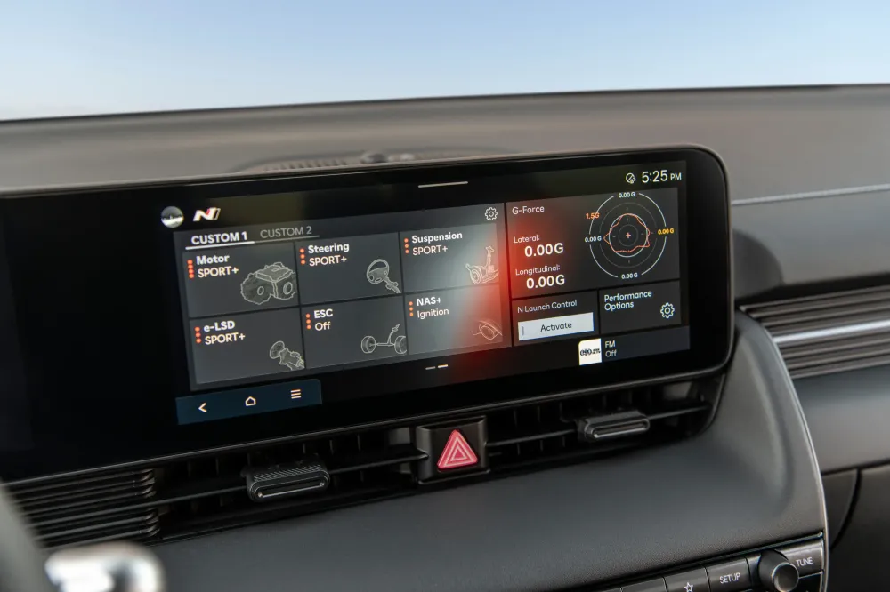 Hyundai представил "заряженный" электромобиль Ioniq 5 N мощностью 641 л.с.