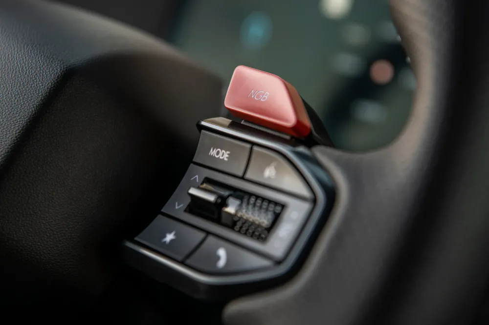 Hyundai представил "заряженный" электромобиль Ioniq 5 N мощностью 641 л.с.