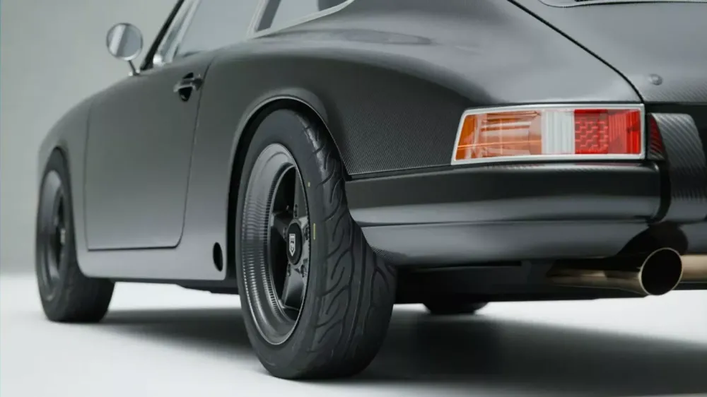 Сверхлёгкий карбоновой рестомод Porsche 912 за 400 000 евро