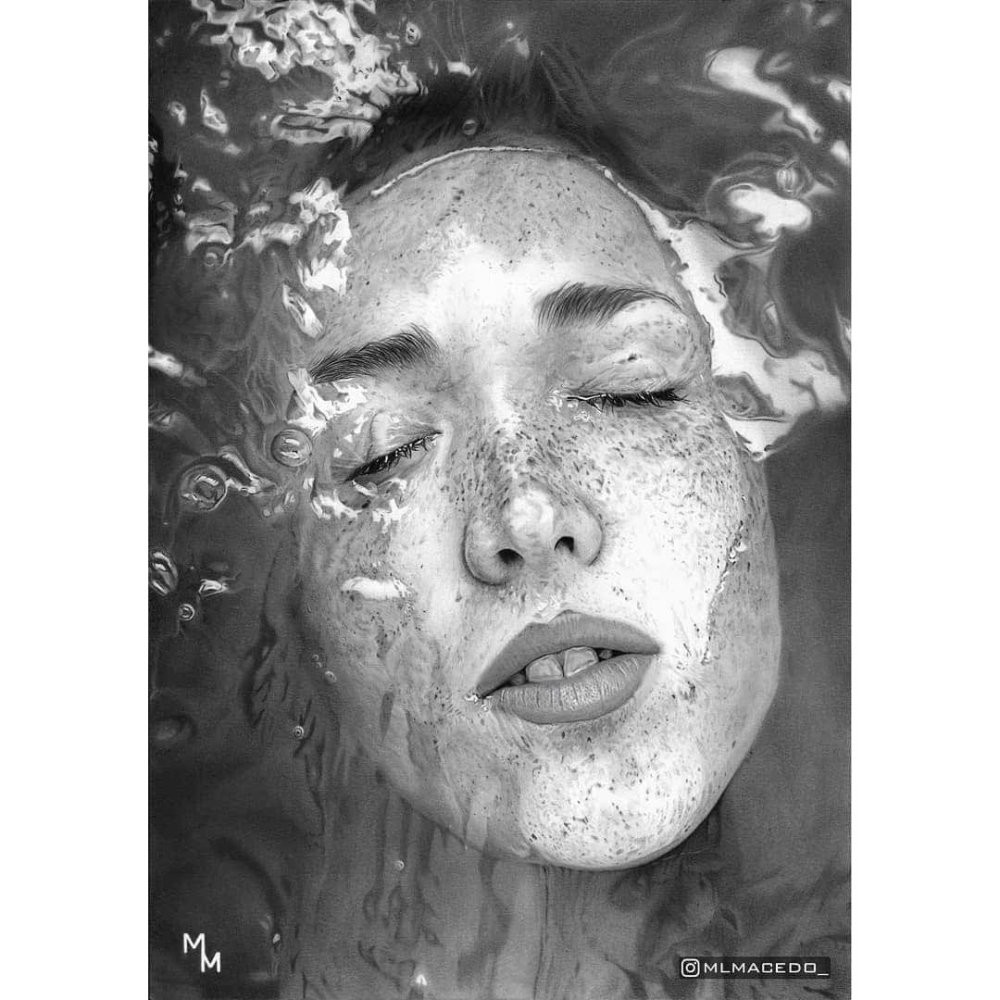 Бонус: очень реалистичный портрет в воде