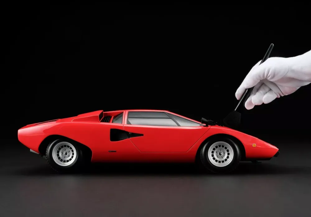 Игрушечные автомобили Lamborghini по цене новой Lada Vesta