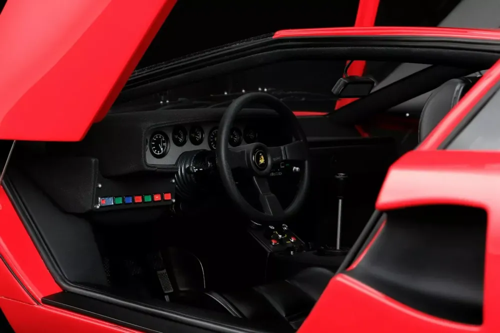 Игрушечные автомобили Lamborghini по цене новой Lada Vesta
