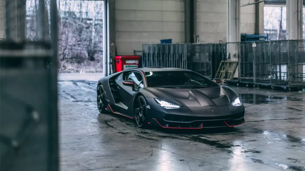 Очень редкий суперкар Lamborghini выставят на аукцион
