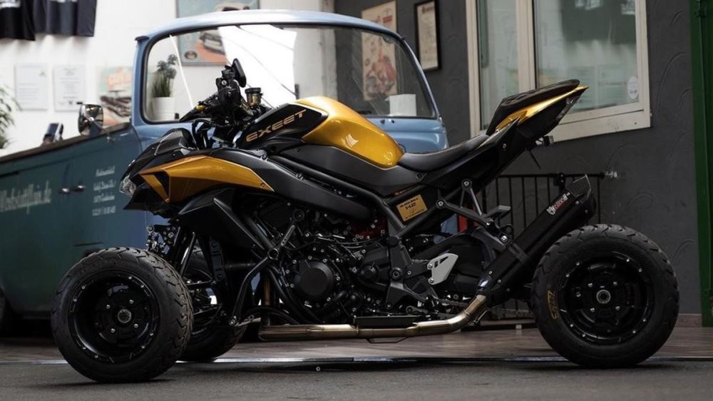 Тюнеры превратили мотоцикл Kawasaki H2 в квадроцикл