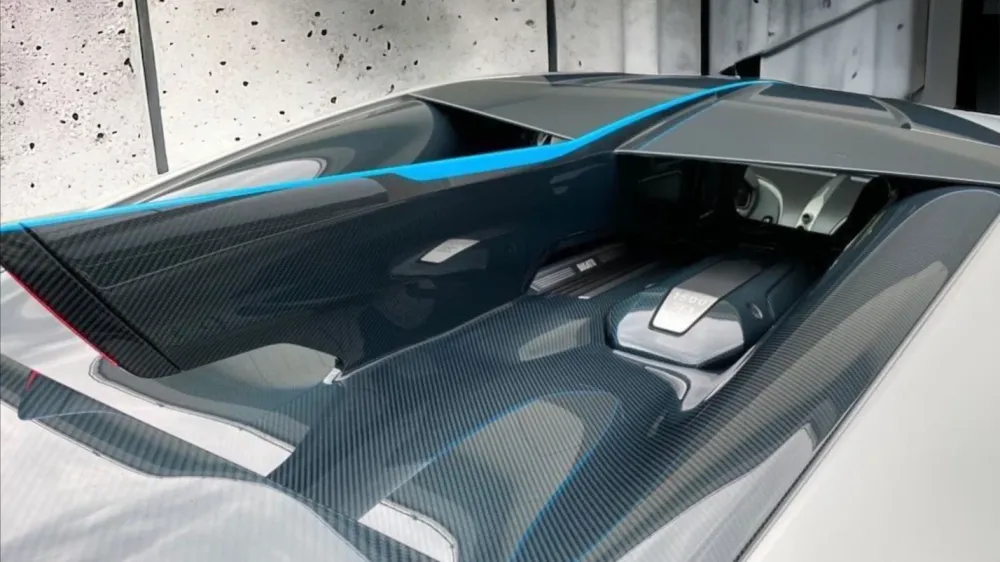 Bugatti Divo продают по цене двадцати Lamborghini Revuelto