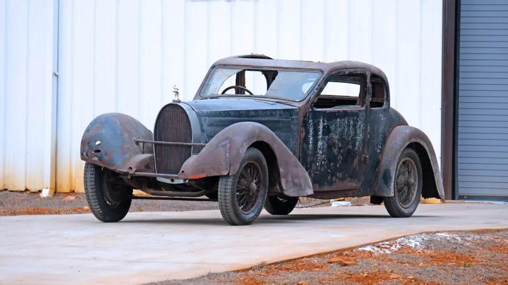 Ржавую Bugatti Type 57 Ventoux 1936 года выставили на аукцион