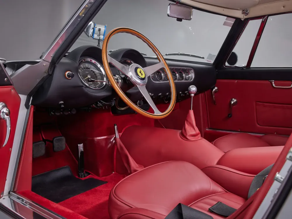 Ferrari 250 GT SWB Berlinetta 1960 года хотят продать за 7,6 миллиона долларов