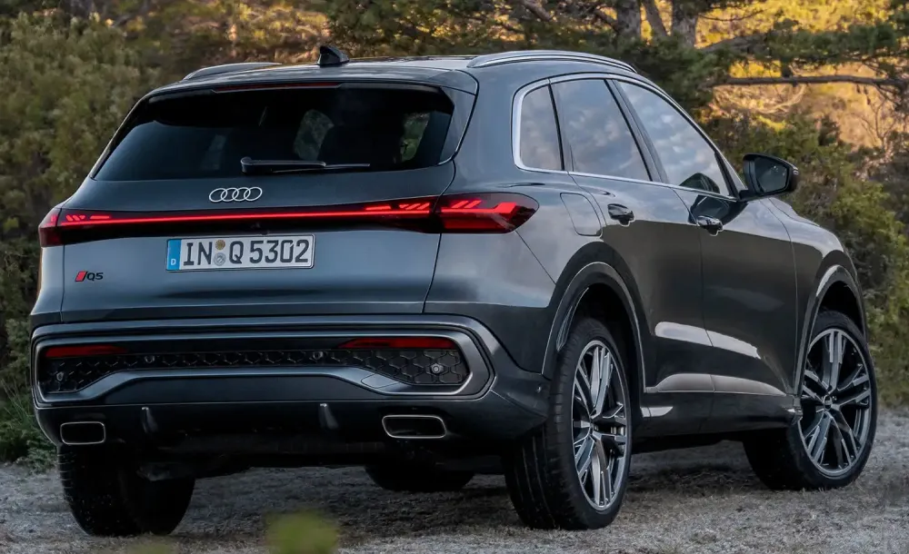 Представлен кроссовер AUDI Q5 третьего поколения. Изменений очень много