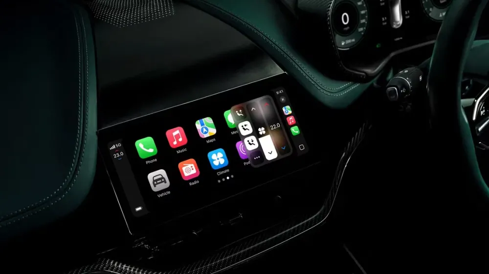 Apple показало новое поколение Apple CarPlay