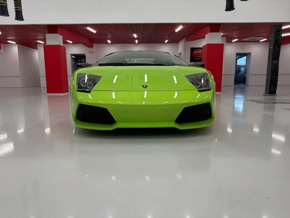 17-летний почти новый Lamborghini Murcielago выставили на продажу в Москве