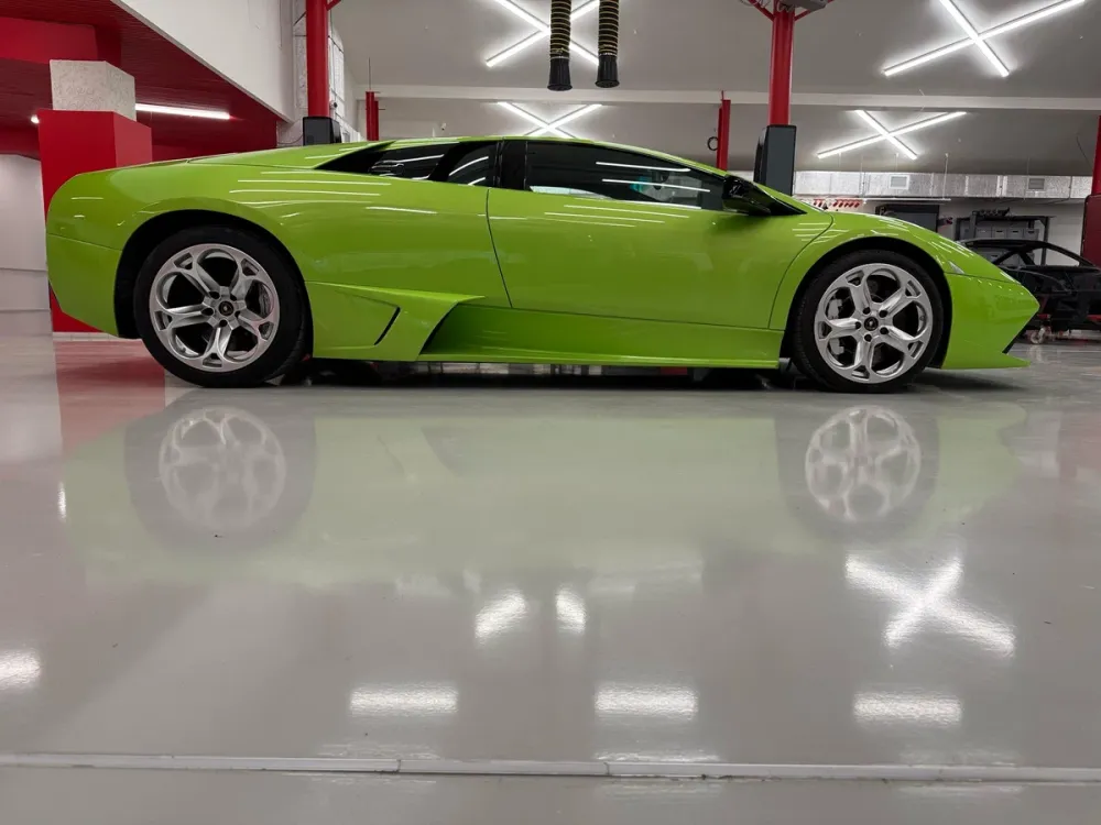 17-летний почти новый Lamborghini Murcielago выставили на продажу в Москве