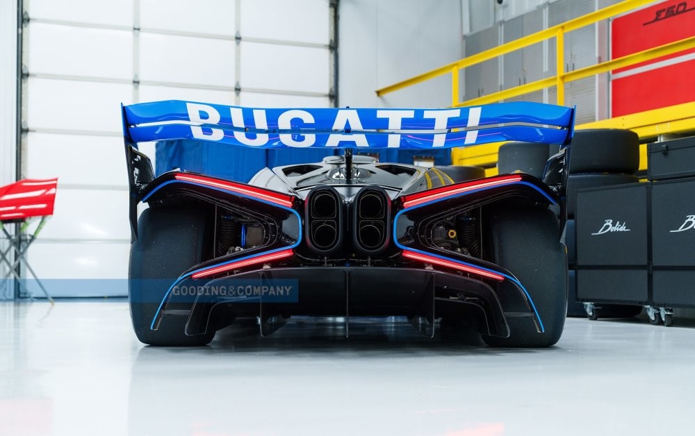 Первый экземпляр гиперкара Bugatti Bolide хотят продать за 6 миллионов долларов