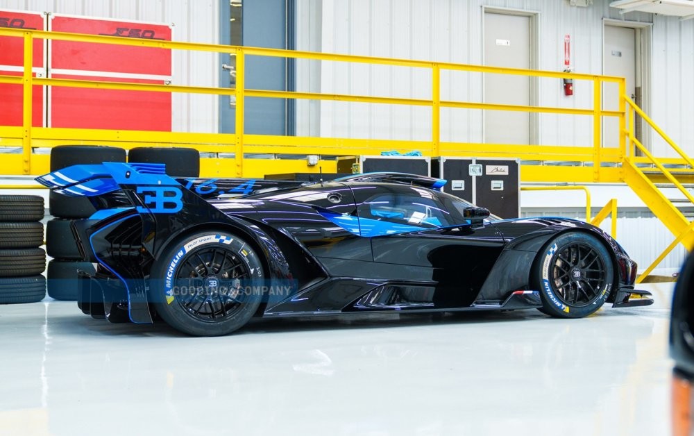 Первый экземпляр гиперкара Bugatti Bolide хотят продать за 6 миллионов долларов