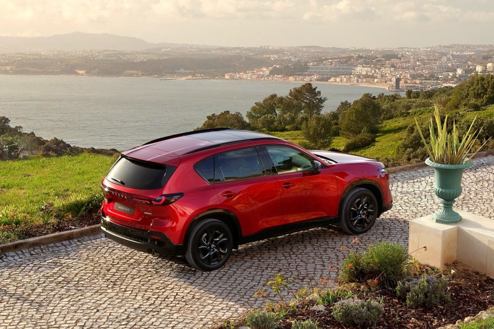 Mazda представила новое поколение кроссовера Mazda CX-5