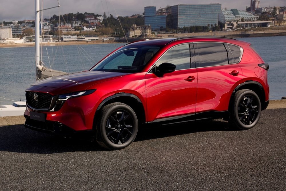 Mazda представила новое поколение кроссовера Mazda CX-5