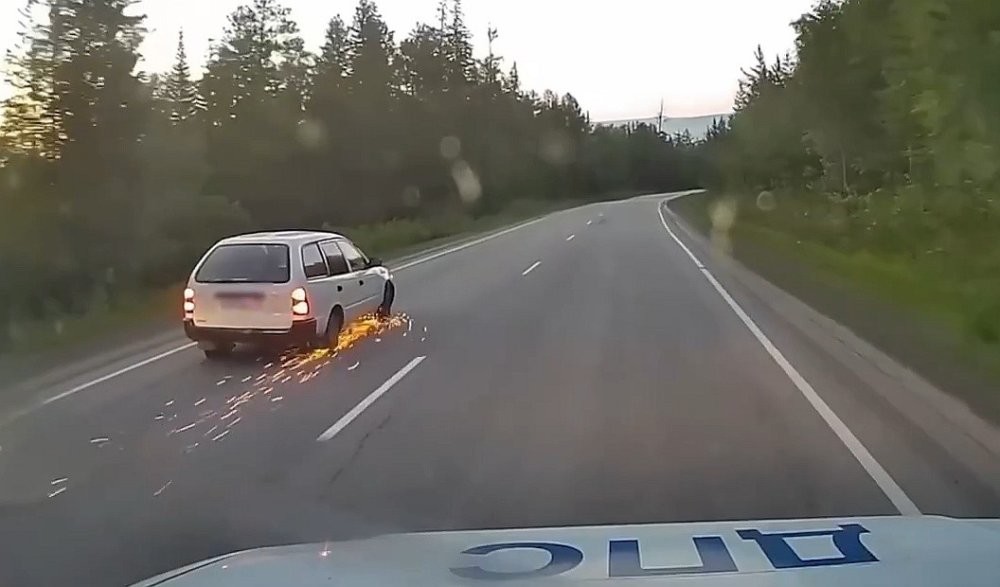 Погоня со стрельбой по угонщику автомобиля