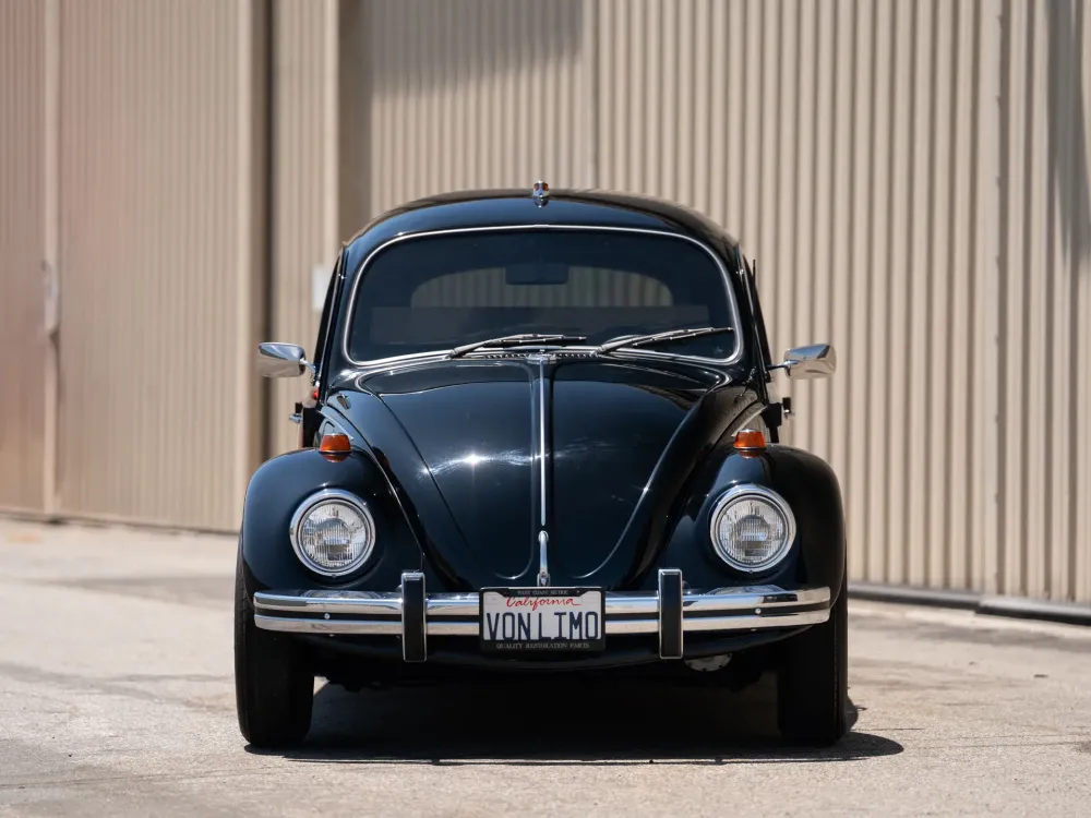 Уникальный лимузин VW Beetle по прозвищу Rollswagen пустят с молотка