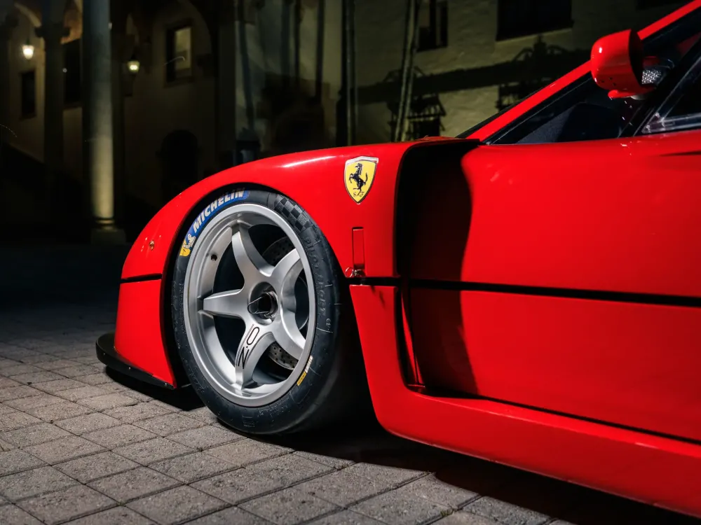Самый мощный Ferrari F40 может стать ещё и самым дорогим