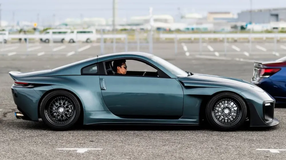 Nissan 350Z после тюнинга стал похож на два разных Porsche