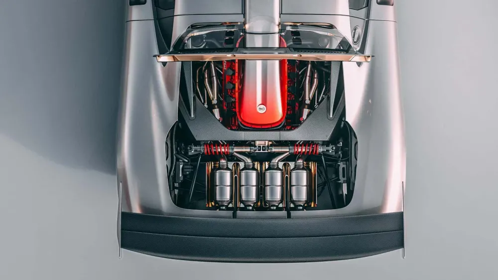 Создатель McLaren F1 представил два новых суперкара с V12