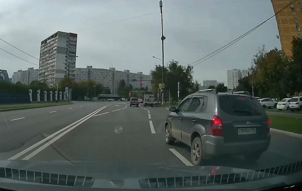 Без ДТП. "Помеха справа"